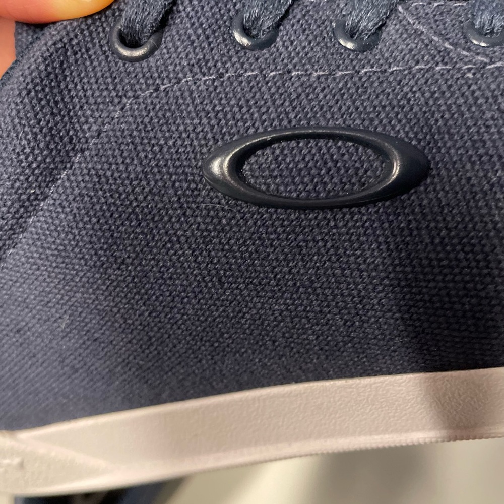 Oakley Blue Canvas Sneakers Like New - Picture 8 of 13